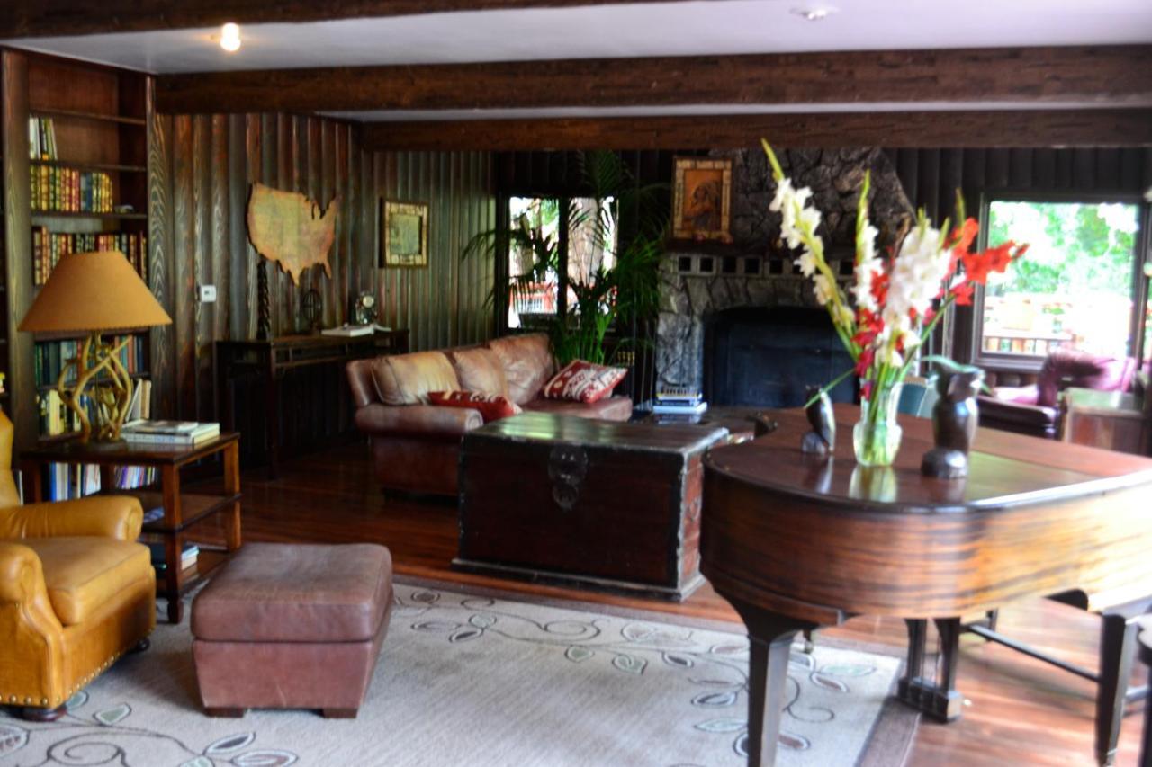 Guerneville Lodge Esterno foto